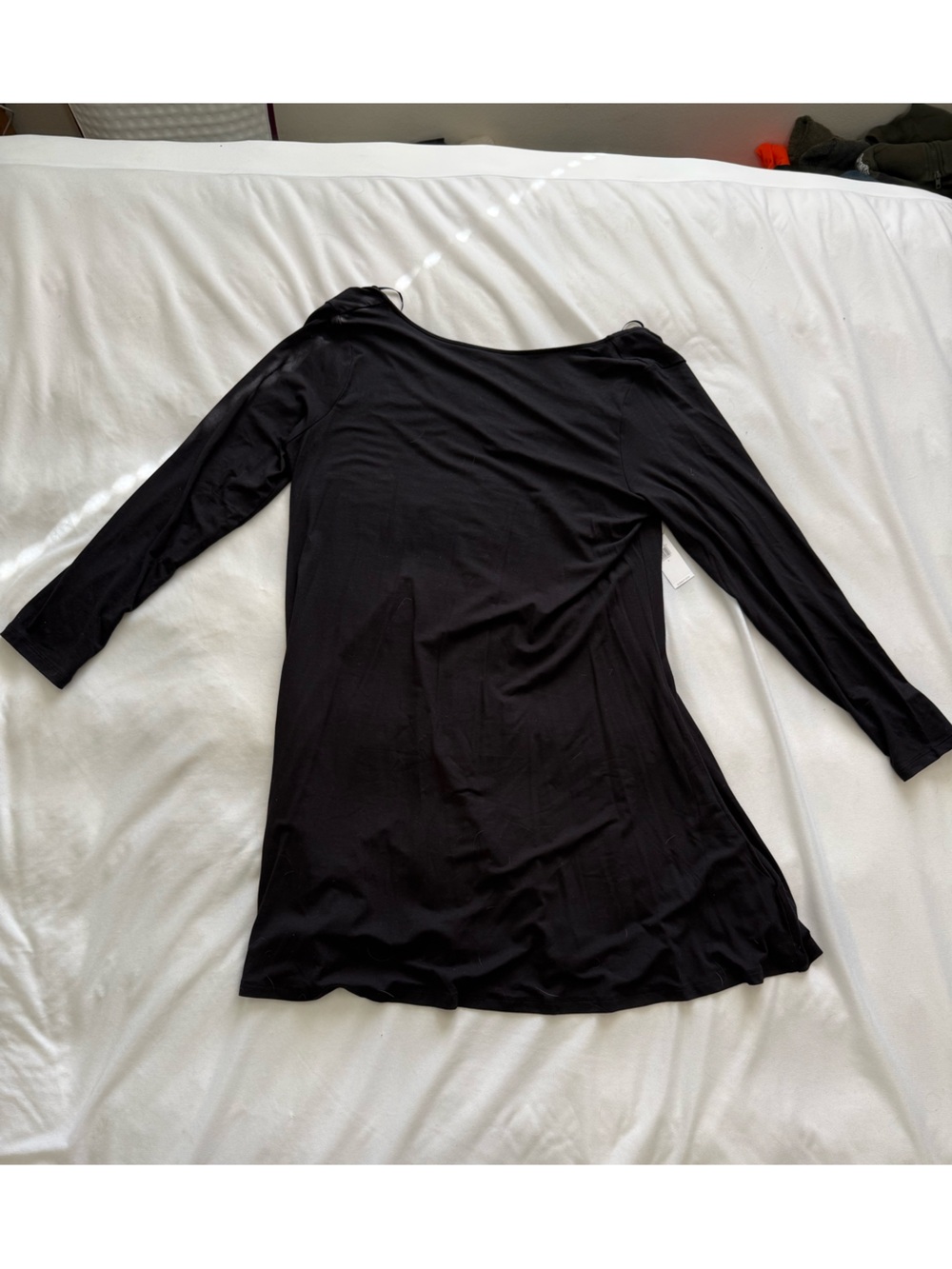 Old Navy Black Long-Sleeve Scoop Neck Dress - Picture 2 of 3